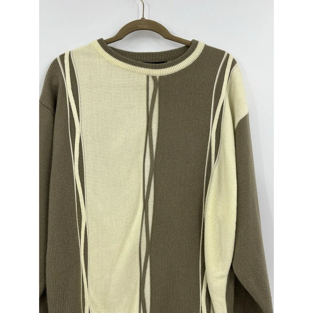 A Adams and Spire Sweater Y2K Men's Size XL Acrylic Vintage